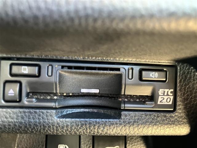 �������H�ŕ֗��ȁy�d�s�b�Q�D�O�z�𑕔����Ă��܂��B���r�[�R�����ڂŏa�؏��Ȃǃi�r�Q�[�V�����ƘA�����邱�Ƃŋ@�\���[���������܂��B���A�ό��{�݂ɗ�����邽�߂̍������������T�[�r�X�����������܂��B