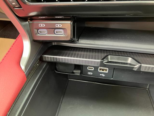 RX RX350 Fスポーツ 20000キロ 法人ワンオーナー 衝突被害軽減ブレーキ 内装レッド革エアシート&ヒーター ムーンルーフ 純正Mナビ 全周囲&バックモニター ドラレコ内蔵DA デジタルミラー 追従クルコン ETC2.0(22枚目)