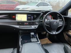 �ƥ��ݡ��Ĥΰվ��ǥ��ݡ������Ԥ�٤��륤��ƥꥢ�Ǥ��� 3