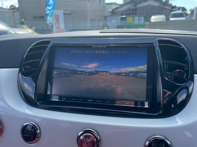 アバルト５００ 　５速ＭＴ　社外ナビ　赤レザーシート（12枚目）