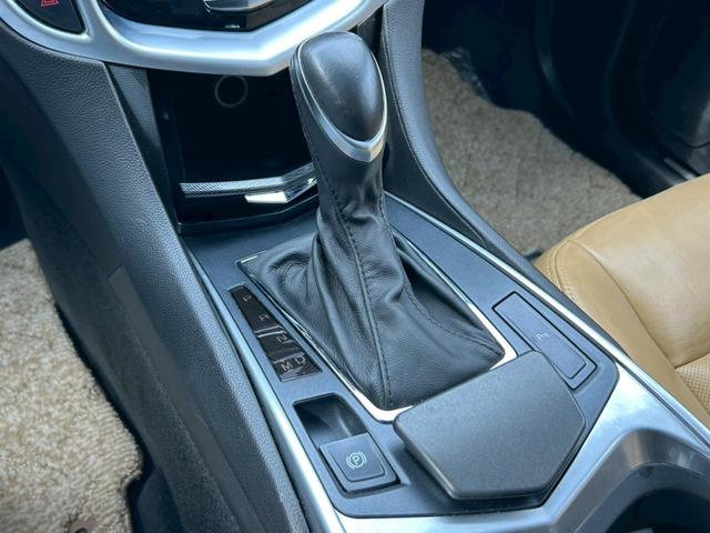キャデラックＳＲＸクロスオーバー ラグジュアリー　ディーラー車　ＢＯＳＥサウンドシステム　ブラウンレザーシート　シートヒーター　ディスプレイオーディオ　カープレイ　Ｂｌｕｅｔｏｏｔｈ　バックカメラ　クルーズコントロール　パワーバックドア（30枚目）