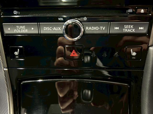 スカイライン 400R ユーザー買取車 サンルーフ 黒革スポーツシート nismoエアロ nismoチタンマフラー ENKEI Racing19インチAW レッドブレーキキャリパー 純正コネクトナビ 全方位運転支援システム(21枚目)