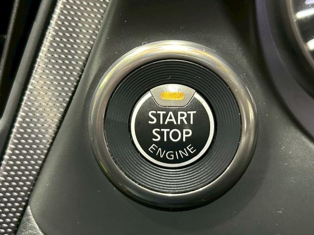 スカイライン 400R ユーザー買取車 サンルーフ 黒革スポーツシート nismoエアロ nismoチタンマフラー ENKEI Racing19インチAW レッドブレーキキャリパー 純正コネクトナビ 全方位運転支援システム(29枚目)