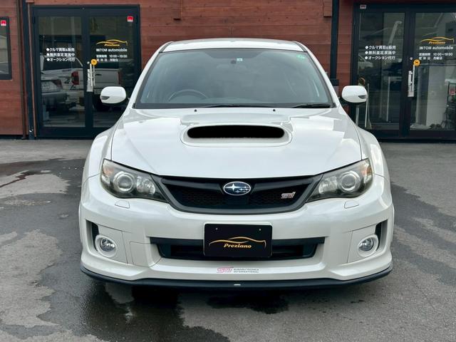 インプレッサ WRX STi 4WD フロア6速MT 前席RECAROセミバケットシート 社外ナビ TV 前後STiスポイラー タワーバー HIDヘッドライト 純正17AW ETC 取説・保証書あり 禁煙車 プッシュスタート(2枚目)
