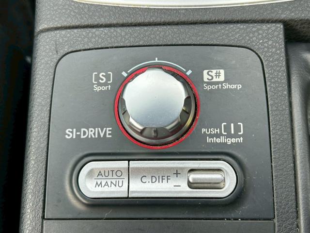 インプレッサ WRX STi 4WD フロア6速MT 前席RECAROセミバケットシート 社外ナビ TV 前後STiスポイラー タワーバー HIDヘッドライト 純正17AW ETC 取説・保証書あり 禁煙車 プッシュスタート(26枚目)