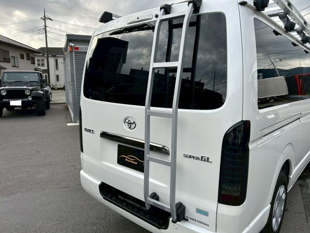 ハイエースバン スーパーGL ダークプライムII ワンオーナー 純正ナビ フルセグTV ETC パノラミックビューモニター デジタルインナーミラー 社外LEDテール(純正有) リヤラダールーフキャリア レザー調シートカバー 取説 新車保証書 スペキー(9枚目)