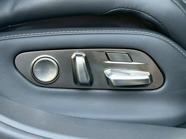 ＬＳ ＬＳ５００　Ｆスポーツ　マークレビンソン　ムーンルーフ　デジタルインナーミラー　ＨＵＤ　ＢＳＭ　レーダークルーズコントロール　シートヒーター／ベンチレーション　メーカーナビ　全周囲モニター　ＥＴＣ　純正２０インチＡＷ（15枚目）