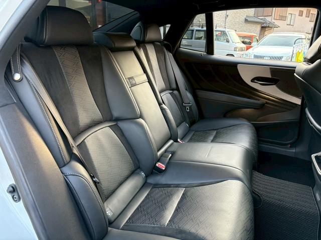 ＬＳ ＬＳ５００　Ｆスポーツ　マークレビンソン　ムーンルーフ　デジタルインナーミラー　ＨＵＤ　ＢＳＭ　レーダークルーズコントロール　シートヒーター／ベンチレーション　メーカーナビ　全周囲モニター　ＥＴＣ　純正２０インチＡＷ（18枚目）