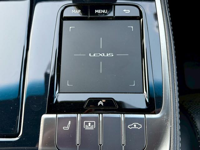 ＬＳ ＬＳ５００　Ｆスポーツ　マークレビンソン　ムーンルーフ　デジタルインナーミラー　ＨＵＤ　ＢＳＭ　レーダークルーズコントロール　シートヒーター／ベンチレーション　メーカーナビ　全周囲モニター　ＥＴＣ　純正２０インチＡＷ（36枚目）
