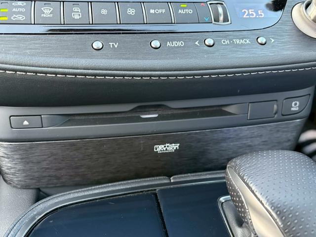 ＬＳ ＬＳ５００　Ｆスポーツ　マークレビンソン　ムーンルーフ　デジタルインナーミラー　ＨＵＤ　ＢＳＭ　レーダークルーズコントロール　シートヒーター／ベンチレーション　メーカーナビ　全周囲モニター　ＥＴＣ　純正２０インチＡＷ（38枚目）