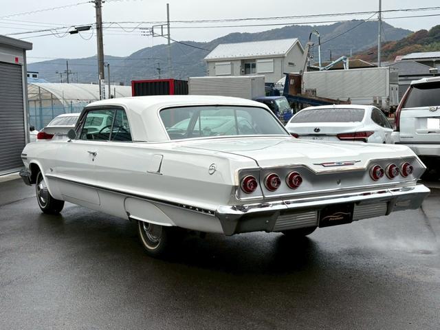 シボレーインパラ 　１９６３年モデル　外装オリジナル　ハイドロなし　クーペ　ビンテージエアー　ダコタメーター　デーモンキャブレター　車検令和９年６月　ＥＴＣ（8枚目）