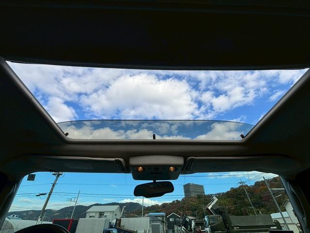 ハマーH2 タイプG 三井物産新車並行車 レザーシート サンルーフ BOSEサウンド バックモニター TV ETC ヒッチメンバー ランチョショックアブソーバー 社外マフラー 社外22インチアルミホイール 保証書 スペア(32枚目)