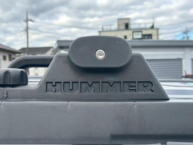 ハマーH2 タイプG 三井物産新車並行車 レザーシート サンルーフ BOSEサウンド バックモニター TV ETC ヒッチメンバー ランチョショックアブソーバー 社外マフラー 社外22インチアルミホイール 保証書 スペア(36枚目)