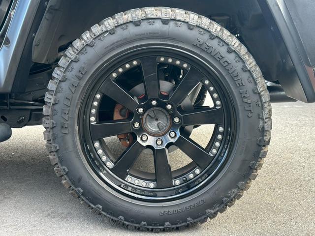 ハマーH2 タイプG 三井物産新車並行車 レザーシート サンルーフ BOSEサウンド バックモニター TV ETC ヒッチメンバー ランチョショックアブソーバー 社外マフラー 社外22インチアルミホイール 保証書 スペア(38枚目)