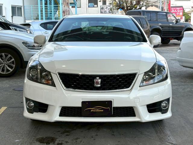 クラウン 2.5アスリート アニバーサリーエディション ユーザー買取車 メーカーナビ バックガイドモニター メーカーOPブラック革シート シートヒーター ベンチレーション パワーシート 純正18インチAW 純正スポイラー(サイドシル/リア/リアアンダー)(2枚目)