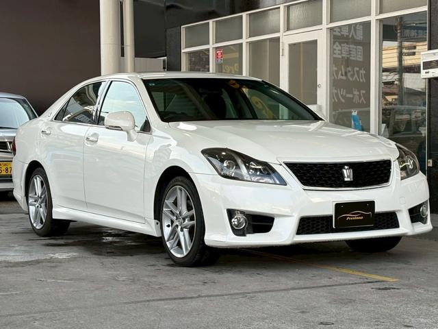 クラウン 2.5アスリート アニバーサリーエディション ユーザー買取車 メーカーナビ バックガイドモニター メーカーOPブラック革シート シートヒーター ベンチレーション パワーシート 純正18インチAW 純正スポイラー(サイドシル/リア/リアアンダー)(3枚目)