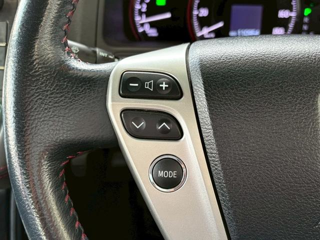 クラウン 2.5アスリート アニバーサリーエディション ユーザー買取車 メーカーナビ バックガイドモニター メーカーOPブラック革シート シートヒーター ベンチレーション パワーシート 純正18インチAW 純正スポイラー(サイドシル/リア/リアアンダー)(20枚目)