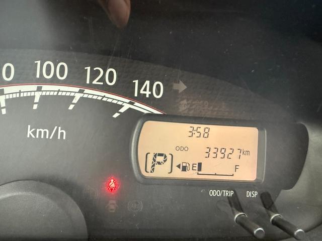 ムーヴ Ｘリミテッド　ＴＶ　純正ＡＷ　ＦＭＡＭ　ＣＤ　ＡＵＸ　プッシュスタート　エコモード　アイドリングストップ　３３０００ｋｍ（16枚目）