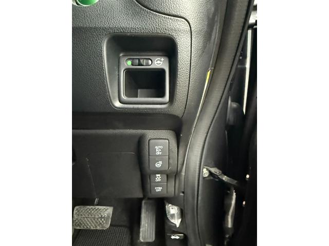 Ｎ－ＢＯＸスラッシュ Ｘ　バックカメラ　ＨＩＤ　スマートキー　ＰＳ　ＰＷ　シートヒーター　アイドリングストップ（12枚目）