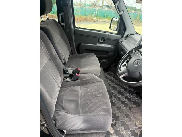 アトレーワゴン カスタムターボＲＳ　ブラックエディション　ＰＳ　ＰＷ　ＨＩＤ　ＣＤ　フルフラット（10枚目）