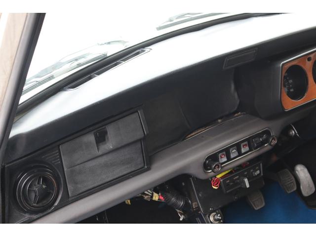 ＭＩＮＩ 　１０００　ウェーバーキャブ　４速マニュアル　ハイローキット　ＥＴＣ　ディーラー車（15枚目）