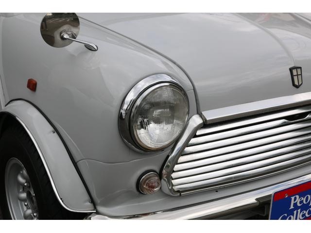 ＭＩＮＩ １．３　４速マニュアル　ＳＵツインキャブ　左ハンドル　センターメーター　１０インチアルミホイール　ナルディステアリング　センターキー　ハイローキット　コイルサス　車検令和８年１２月　クーラー付き　ＥＴＣ（23枚目）