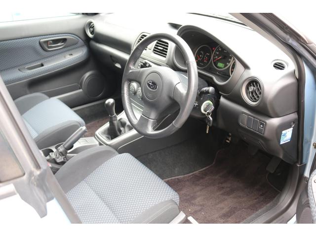 インプレッサスポーツワゴン 15i 5速マニュアル 走行距離48000キロ EJ15水平対向エンジン キーレス スペアキー ETC オートエアコン 純正15インチアルミ 鷹目インプ アクアブルーメタリック フォグランプ ルーフスポイラー(8枚目)