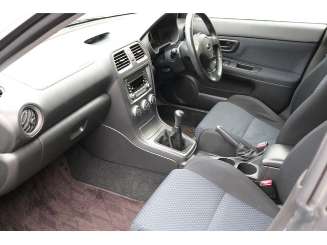 インプレッサスポーツワゴン 15i 5速マニュアル 走行距離48000キロ EJ15水平対向エンジン キーレス スペアキー ETC オートエアコン 純正15インチアルミ 鷹目インプ アクアブルーメタリック フォグランプ ルーフスポイラー(10枚目)