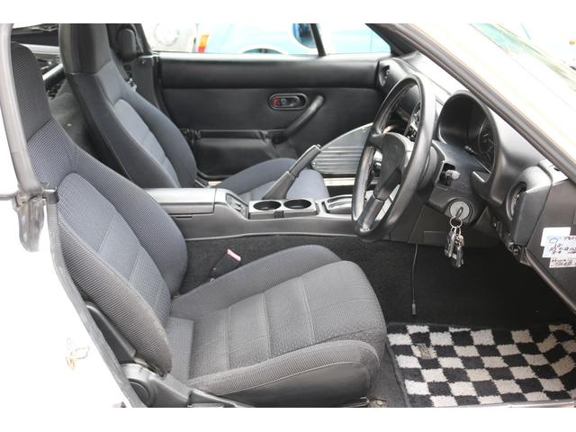 ユーノスロードスター スペシャルパッケージ ハードトップ 幌あり タイミングベルト交換済み ETC 純正14インチアルミ 社外キーレス 社外オーディオ フロアオートマ リトラ NA8C 修復歴無し(11枚目)