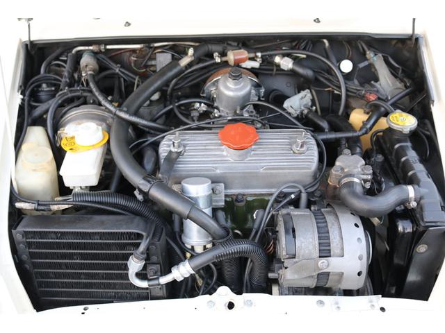 MINI クーパー1.3 キャブクーパー MK1仕様 4速マニュアル 1300cc SUキャブ  10インチアルミ ハイローキット コイルサス センターメーター センターマフラー フェンダーミラー ディーラー車 修復歴無(3枚目)