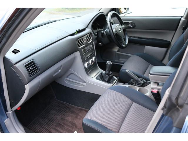 フォレスター 2.0XS 5速マニュアル 4WD キーレス EJ20水平対向エンジン ETC 社外16インチアルミ オートエアコン 走行距離3万キロ ルーフレール 運転席パワーシート ニューポートブルーパール(10枚目)