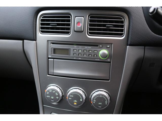 フォレスター 2.0XS 5速マニュアル 4WD キーレス EJ20水平対向エンジン ETC 社外16インチアルミ オートエアコン 走行距離3万キロ ルーフレール 運転席パワーシート ニューポートブルーパール(17枚目)