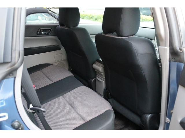 フォレスター 2.0XS 5速マニュアル 4WD キーレス EJ20水平対向エンジン ETC 社外16インチアルミ オートエアコン 走行距離3万キロ ルーフレール 運転席パワーシート ニューポートブルーパール(26枚目)