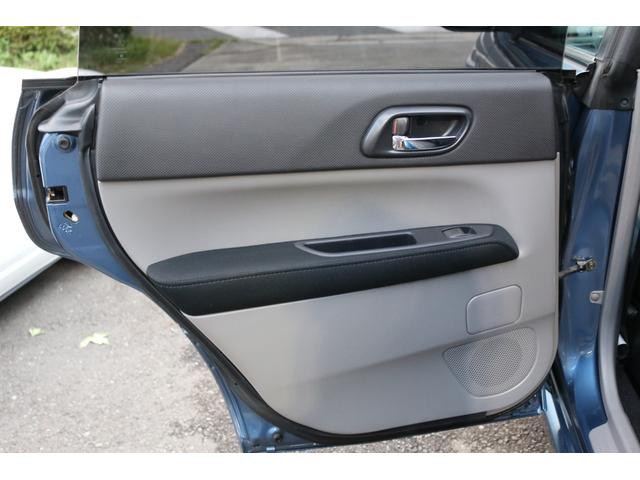 フォレスター 2.0XS 5速マニュアル 4WD キーレス EJ20水平対向エンジン ETC 社外16インチアルミ オートエアコン 走行距離3万キロ ルーフレール 運転席パワーシート ニューポートブルーパール(27枚目)