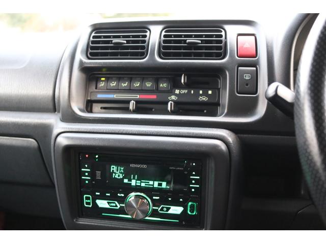 ジムニー ランドベンチャー　５速マニュアル　走行距離３５０００キロ　キーレス　４ＷＤ　ハーフレザーシート　タイミングチェーン　１６インチアルミ　グローブグリーン（19枚目）