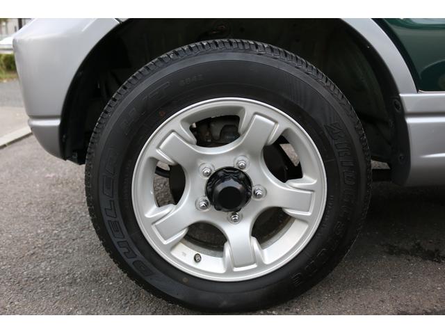 ジムニー ランドベンチャー　５速マニュアル　走行距離３５０００キロ　キーレス　４ＷＤ　ハーフレザーシート　タイミングチェーン　１６インチアルミ　グローブグリーン（29枚目）