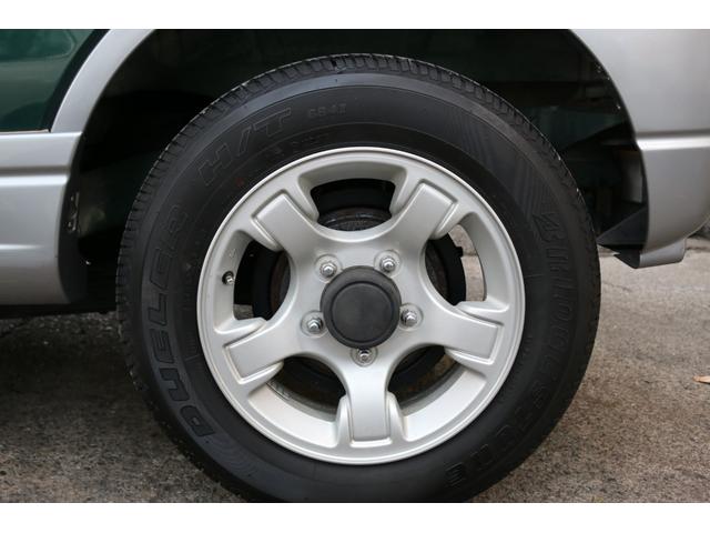 ジムニー ランドベンチャー　５速マニュアル　走行距離３５０００キロ　キーレス　４ＷＤ　ハーフレザーシート　タイミングチェーン　１６インチアルミ　グローブグリーン（30枚目）