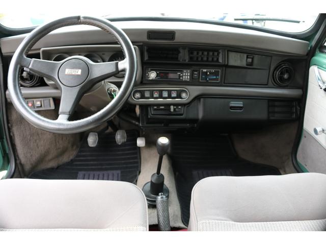 MINI 左ハンドル 4速マニュアル キャブレター ディーラー車 99X ハイローキット 10インチアルミ フェンダーミラー アーモンドグリーン(2枚目)