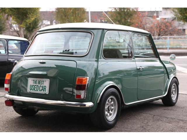 MINI 左ハンドル 4速マニュアル キャブレター ディーラー車 99X ハイローキット 10インチアルミ フェンダーミラー アーモンドグリーン(6枚目)