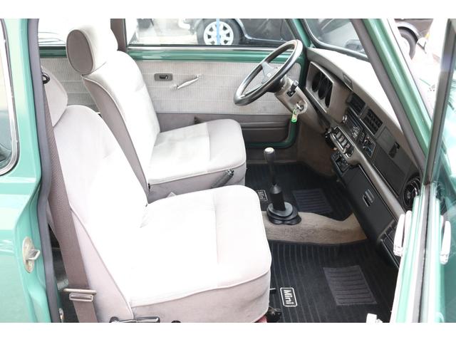 MINI 左ハンドル 4速マニュアル キャブレター ディーラー車 99X ハイローキット 10インチアルミ フェンダーミラー アーモンドグリーン(12枚目)