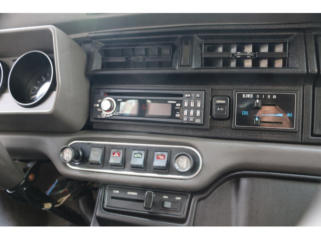 MINI 左ハンドル 4速マニュアル キャブレター ディーラー車 99X ハイローキット 10インチアルミ フェンダーミラー アーモンドグリーン(19枚目)