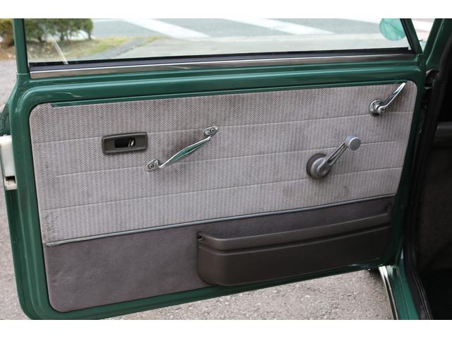 MINI 左ハンドル 4速マニュアル キャブレター ディーラー車 99X ハイローキット 10インチアルミ フェンダーミラー アーモンドグリーン(20枚目)