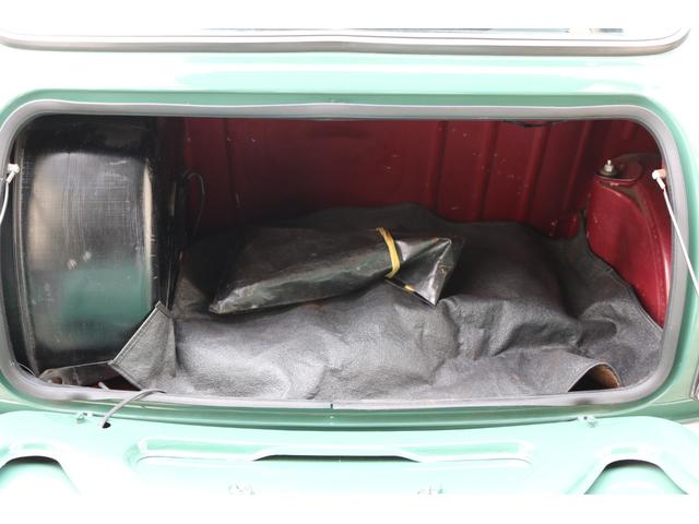 MINI 左ハンドル 4速マニュアル キャブレター ディーラー車 99X ハイローキット 10インチアルミ フェンダーミラー アーモンドグリーン(23枚目)