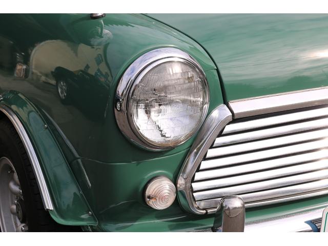 MINI 左ハンドル 4速マニュアル キャブレター ディーラー車 99X ハイローキット 10インチアルミ フェンダーミラー アーモンドグリーン(24枚目)