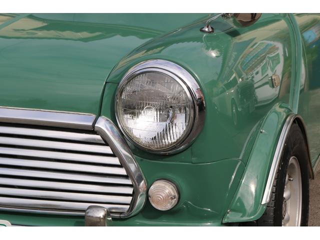 MINI 左ハンドル 4速マニュアル キャブレター ディーラー車 99X ハイローキット 10インチアルミ フェンダーミラー アーモンドグリーン(25枚目)