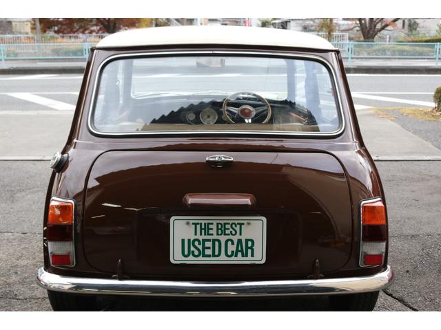 MINI 4速マニュアル 1000ccキャブ SUキャブ センターメーター 10インチアルミ モトリタステアリング ハイローキット フェンダーミラー ディーラー車 修復歴無(8枚目)