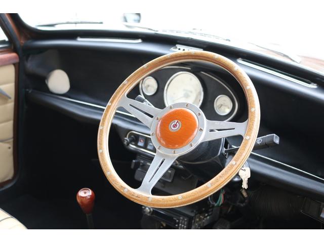 MINI 4速マニュアル 1000ccキャブ SUキャブ センターメーター 10インチアルミ モトリタステアリング ハイローキット フェンダーミラー ディーラー車 修復歴無(13枚目)