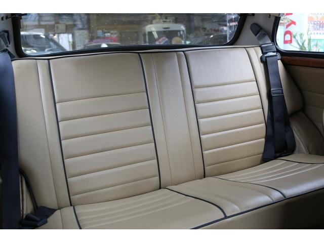 MINI 4速マニュアル 1000ccキャブ SUキャブ センターメーター 10インチアルミ モトリタステアリング ハイローキット フェンダーミラー ディーラー車 修復歴無(22枚目)