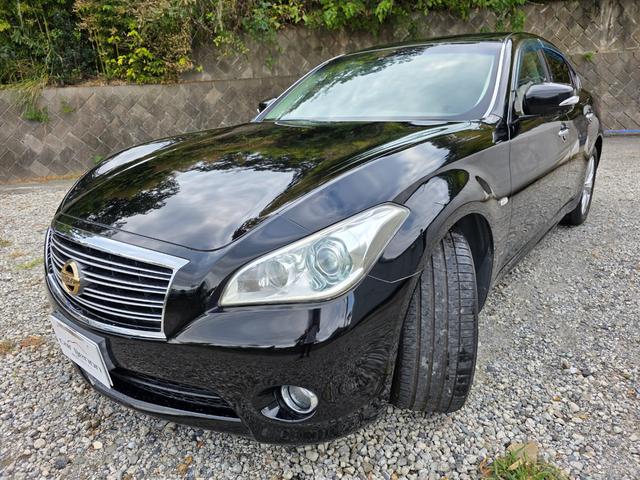 フーガ ３７０ＧＴ　純正メーカーナビ　ＣＤ　ＤＢＤ　地デジＴＶ　ビルトインＥＴＣ　クルーズコントロール　パワーシート　バックカメラ　ベンチレーションシート（6枚目）