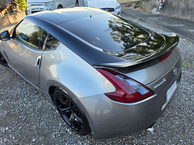 フェアレディＺ バージョンＴ　車検令和８年７月　純正メーカーナビ　ＮＩＳＭＯフェンダーアーチモール　ＨＫＳマフラー　社外キャリパー　パドルシフト（4枚目）